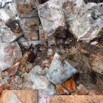 Obraz zawierający skała, śmieci, Gruz, na wolnym powietrzu